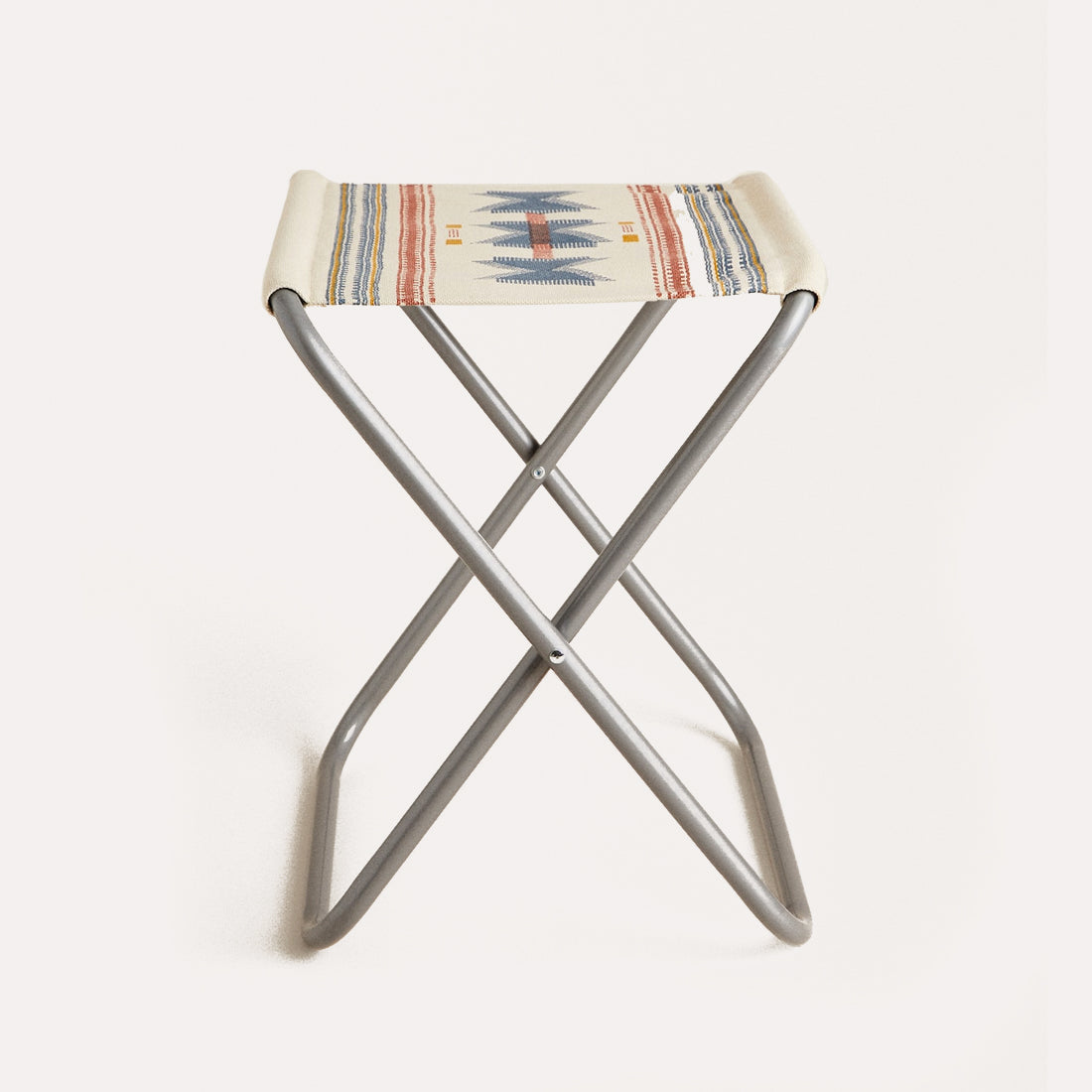 Metal folding stool